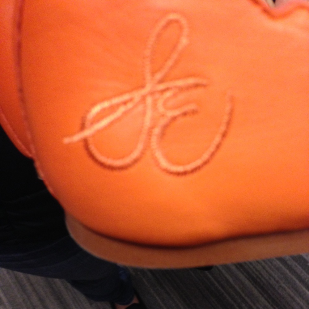 NWT Sam Edelman Orange Scalloped Flats - Picture 6 of 6